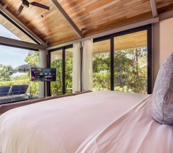 Вилла с 4 комнатами с видом на бассейн в Villa Escape Burasari