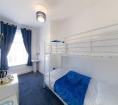 Двухместный номер Economy 2 отдельные кровати в The Adonis Hotel