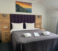 Двухместный номер Standard Мансарда двуспальная кровать в Шатун