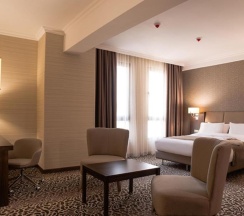 Двухместный номер Executive двуспальная кровать в Holiday Inn Aktau-City Centre