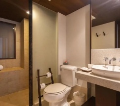 Номер Deluxe с видом на море в Southsea Khaolak Beach Resort