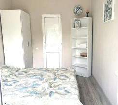 Трёхместный номер Standard с красивым видом из окна в ПольМари