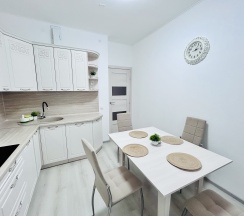 Квартира в Апартаменты на Тулонская аллея, 4