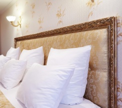 Номер люкс семейный в Azimut Отель Ставрополь