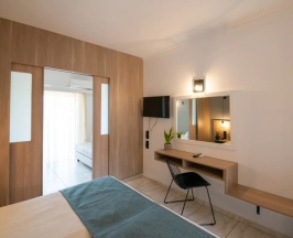 Двухместная студия Superior (двуспальная кровать) в Selini Suites
