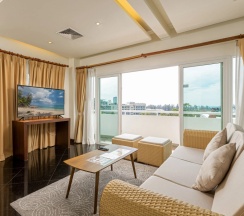 Люкс с джакузи на крыше Пентхаус c 1 комнатой в Phunawa Resort