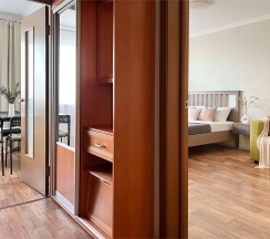 "Pistachio Flat" Однокомнатная квартира (Метро Ленинский проспект/Автово, 10 минут на транспорте) в Rauktis apartments