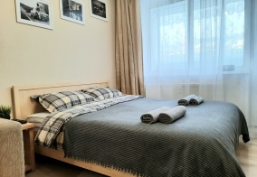 Апартаменты Апартаменты на Северный переулок 50, 1 этаж, 2 подъезд, вход со двора. в Ижевске