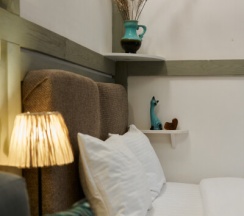 Номер в квадродоме с электрокамином в Алино