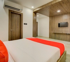 Номер Standard в Capital O 23031 V Hotel