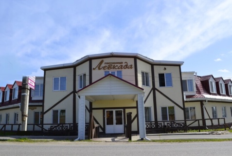 Парабель: Отель Левкада