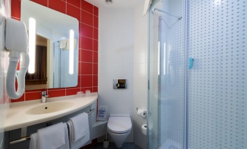 Двухместный номер Standard двуспальная кровать в Ibis Stupino