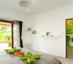 Вилла с видом на сад в Sand Shine Villa