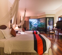 Номер Deluxe с видом на сад в Angkor Palace Resort & Spa