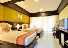 Трёхместный номер Deluxe в Samui First House Hotel