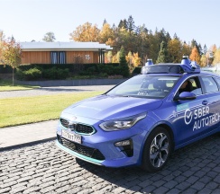 Люкс с одной большой кроватью в СберУниверситет