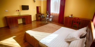 Ильинский: Отель Вокруг света