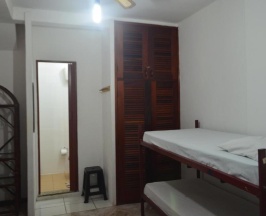 Кровать в общем номере в Cabo Frio Fun Hostel
