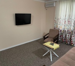 Апартаменты с балконом в Guest house GUMA
