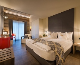 Четырёхместный номер Comfort с балконом в Hotel Sporting - Family Hospitality