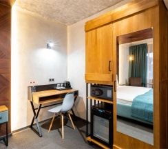 Джуниор Сюит c двуспальной кроватью и гидромассажной ванной в Loft