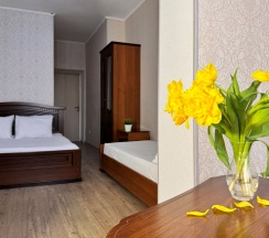 5ти местный комфорт-плюс с видом на бассейн в Эргес