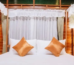 Люкс в Chuchai Buri Sri Amphawa