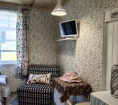 Комната эконом с 2 односпальными кроватями и дополнительным местом в Соловки