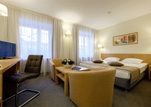 Супериор с двуспальной кроватью в Гранд Авеню by Usta Hotels