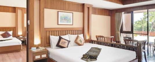 Четырёхместный семейный люкс в Aloha Resort