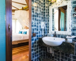 Двухместная вилла Standard с балконом двуспальная кровать в Phusanfah Resort