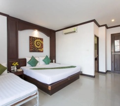 Трёхместный номер Standard в Patong Buri