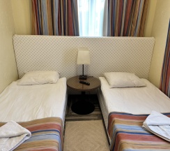 Номер комфорт в Home Hotel