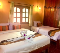Двухместный номер Standard с красивым видом из окна двуспальная кровать в Phuphet Hill Resort