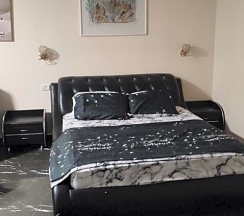 Двухместный номер Deluxe King двуспальная кровать в Laguardia Hotel