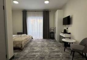 Отель Grey Hotel в Уральске