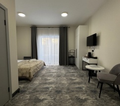 Номер Superior с балконом и с видом на город в Grey Hotel