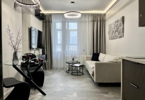 Апартаменты LеtоАрart (ЛетоАпарт) на улице Революции 1905 года 37-381 в Новороссийске