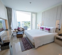Двухместный номер Executive с балконом двуспальная кровать в Splash Beach Resort