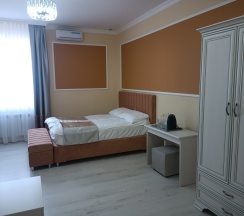 Стандарт в Дом Хил