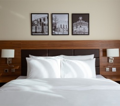 Двухкомнатный люкс с кроватью размера "king-size" в Radisson Hotel Ulyanovsk