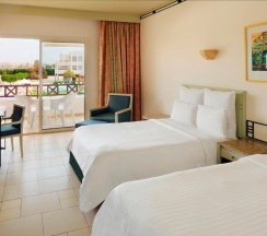 Номер Standard с видом на сад в Naama Bay Promenade Beach Resort by Accor
