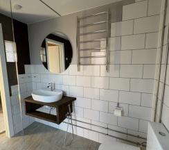 Четырёхместный семейный коттедж с видом на внутренний двор в Ракита