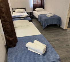 Четырёхместный номер Standard в Панорама