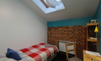 Одноместный (улучшенный)с мансардным окном в Gallery and more