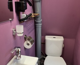 Двухместный номер Comfort с видом на внутренний двор двуспальная кровать в Октябрь