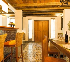 Двухместная вилла двуспальная кровать в Kata Tranquil Villa