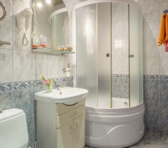 Стандартный в Искра