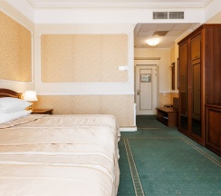 Номер 1-ой категории с видом на море и балконом в Grand Palace