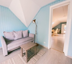 Большая мансарда в River Villa